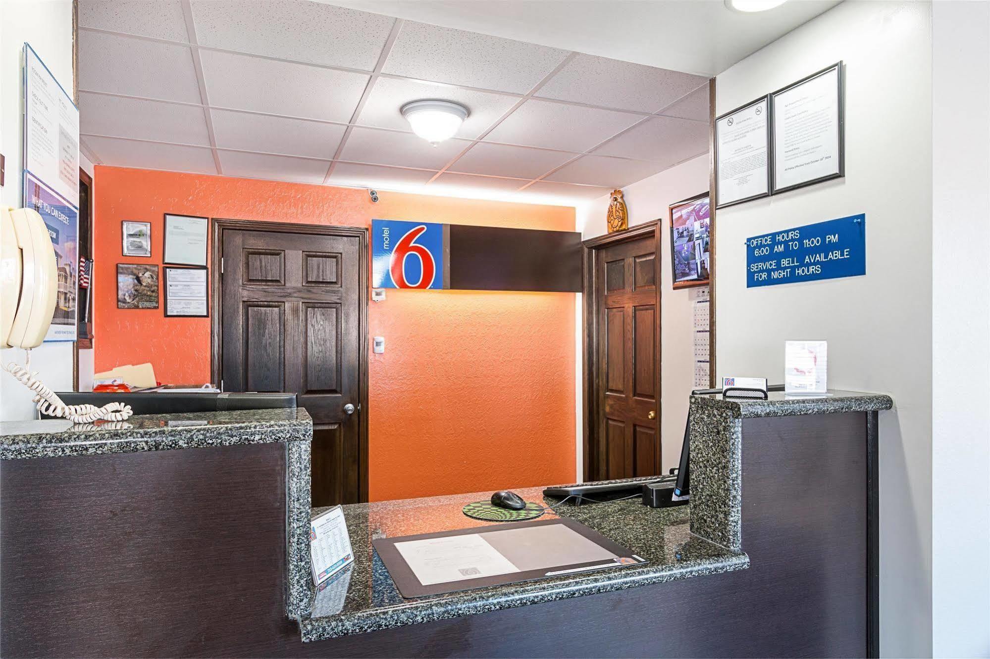 Motel 6-Wisconsin Rapids, Wi Eksteriør billede