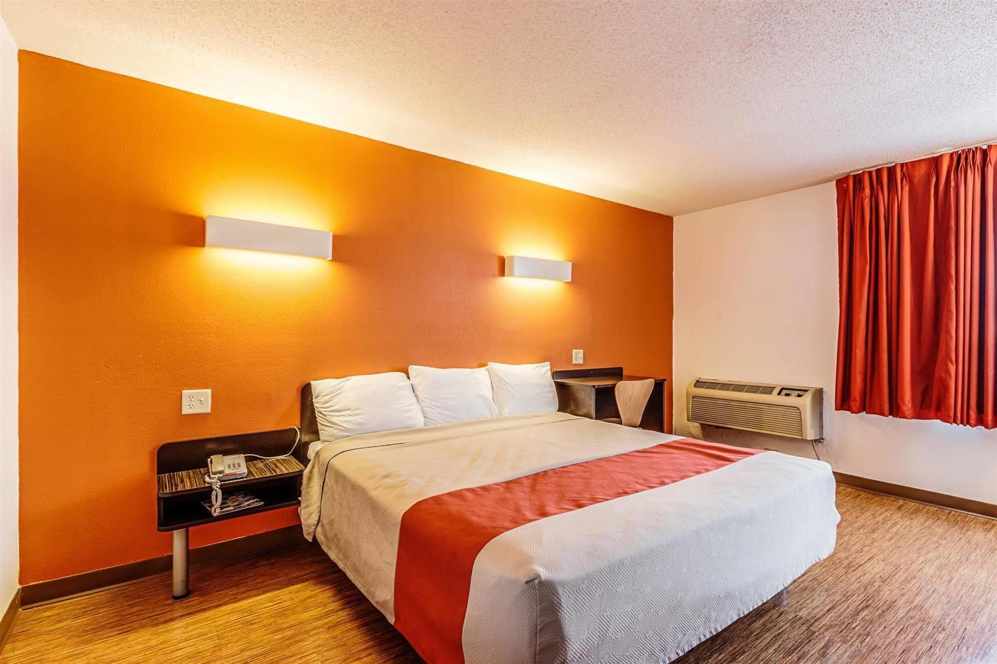Motel 6-Wisconsin Rapids, Wi Eksteriør billede