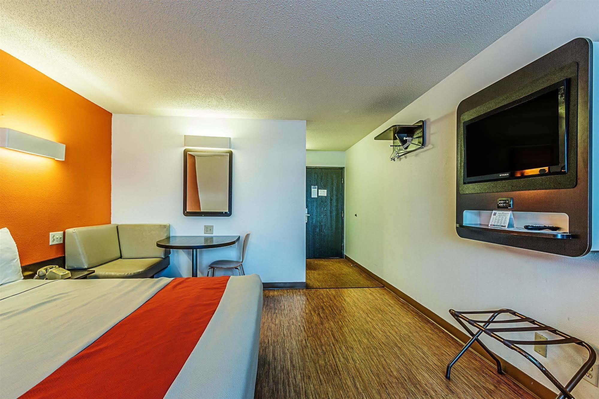 Motel 6-Wisconsin Rapids, Wi Eksteriør billede
