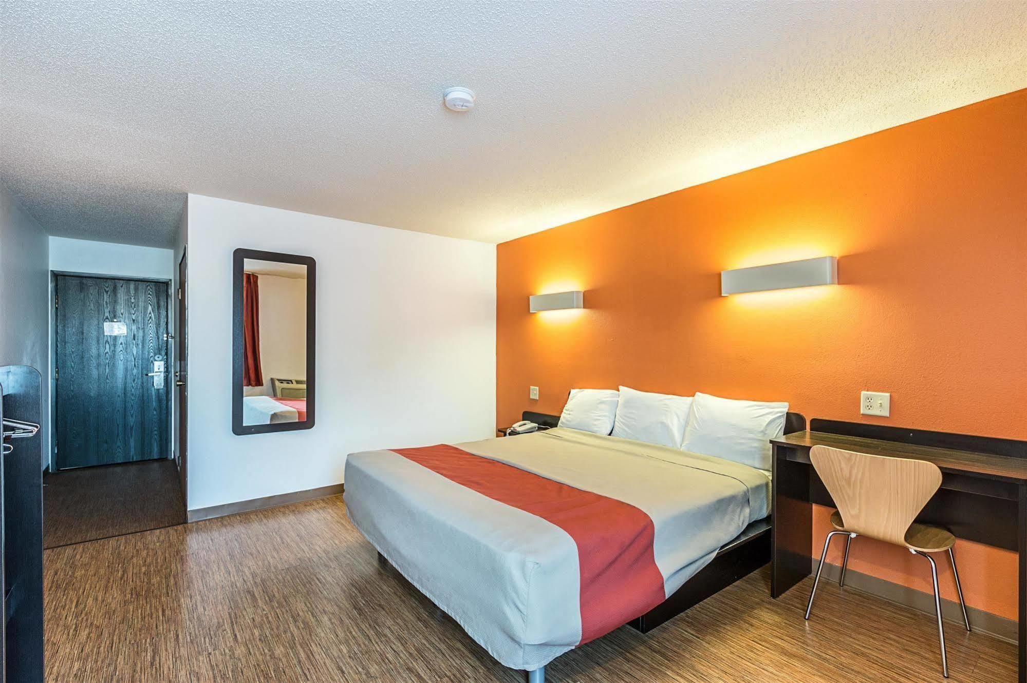 Motel 6-Wisconsin Rapids, Wi Eksteriør billede